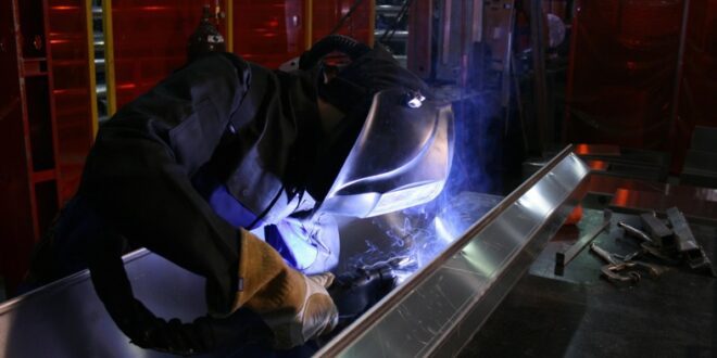 Vertical Welding Vs. Horizontal Welding